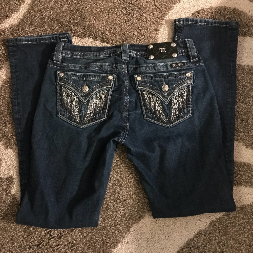 Miss Me mid-rise easy straight size 28 jeans
